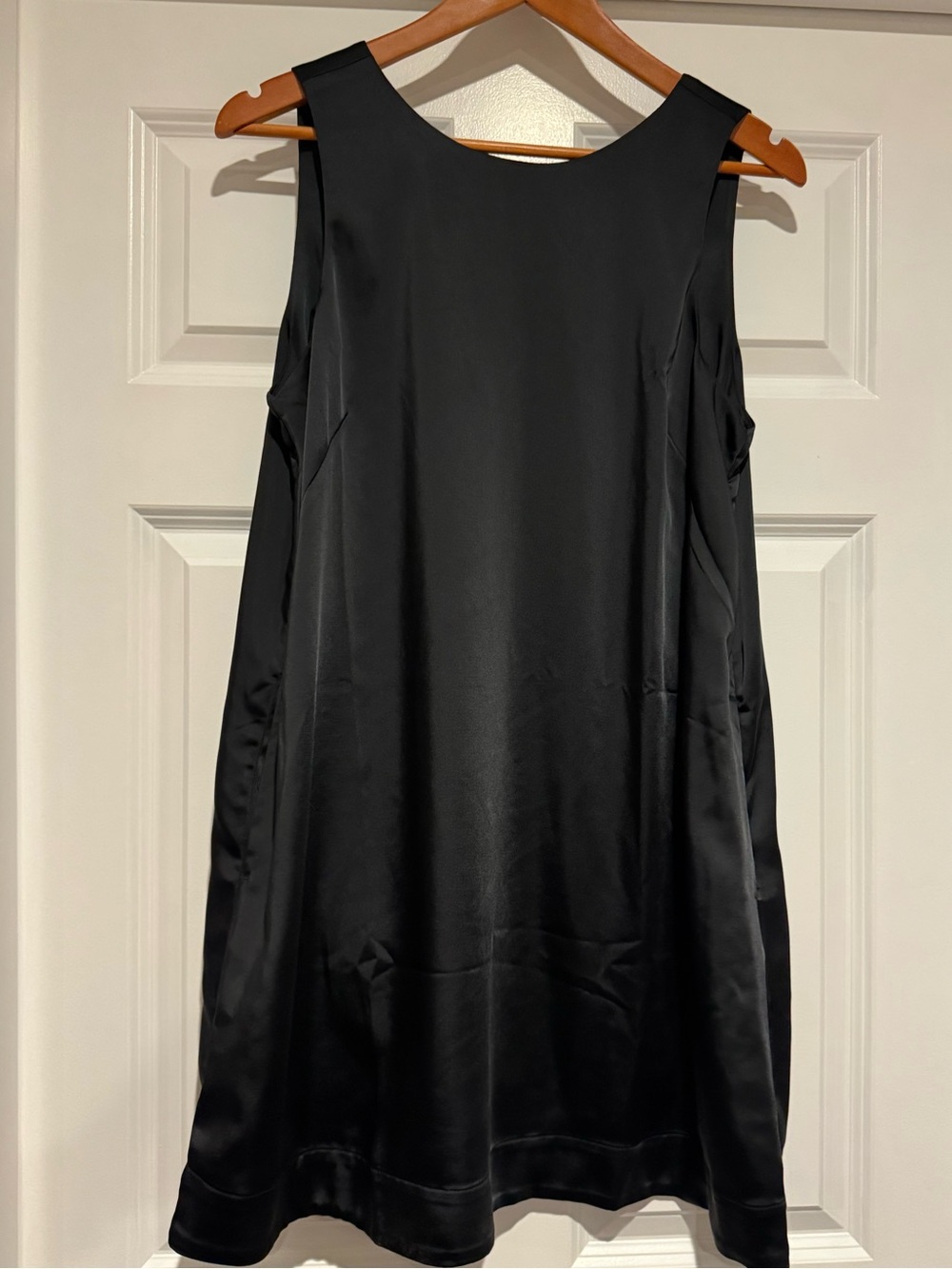 Old Navy Black Satin Sleeveless Shift Dress